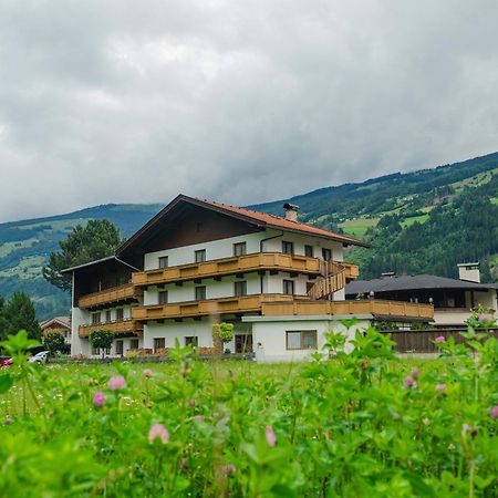 Zell Views Apartments Zell am Ziller Exteriér fotografie